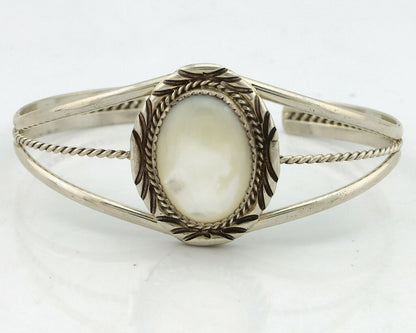 Navajo Bracelet .925 Silver White Sea Shell Native American Artist C.90's