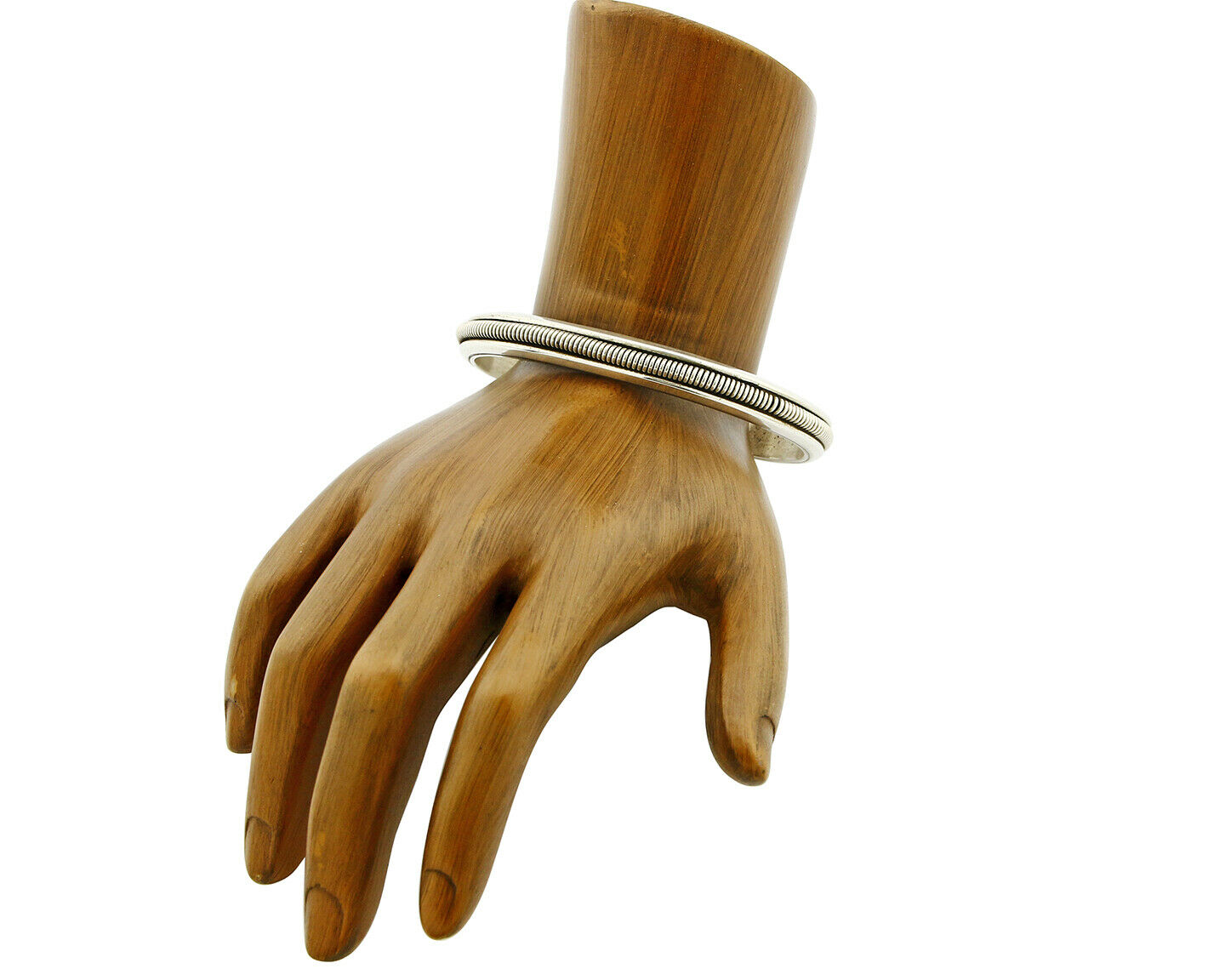 Women's Navajo Bracelet .925 Silver Handmade Cuff Signed L. James C.1980's