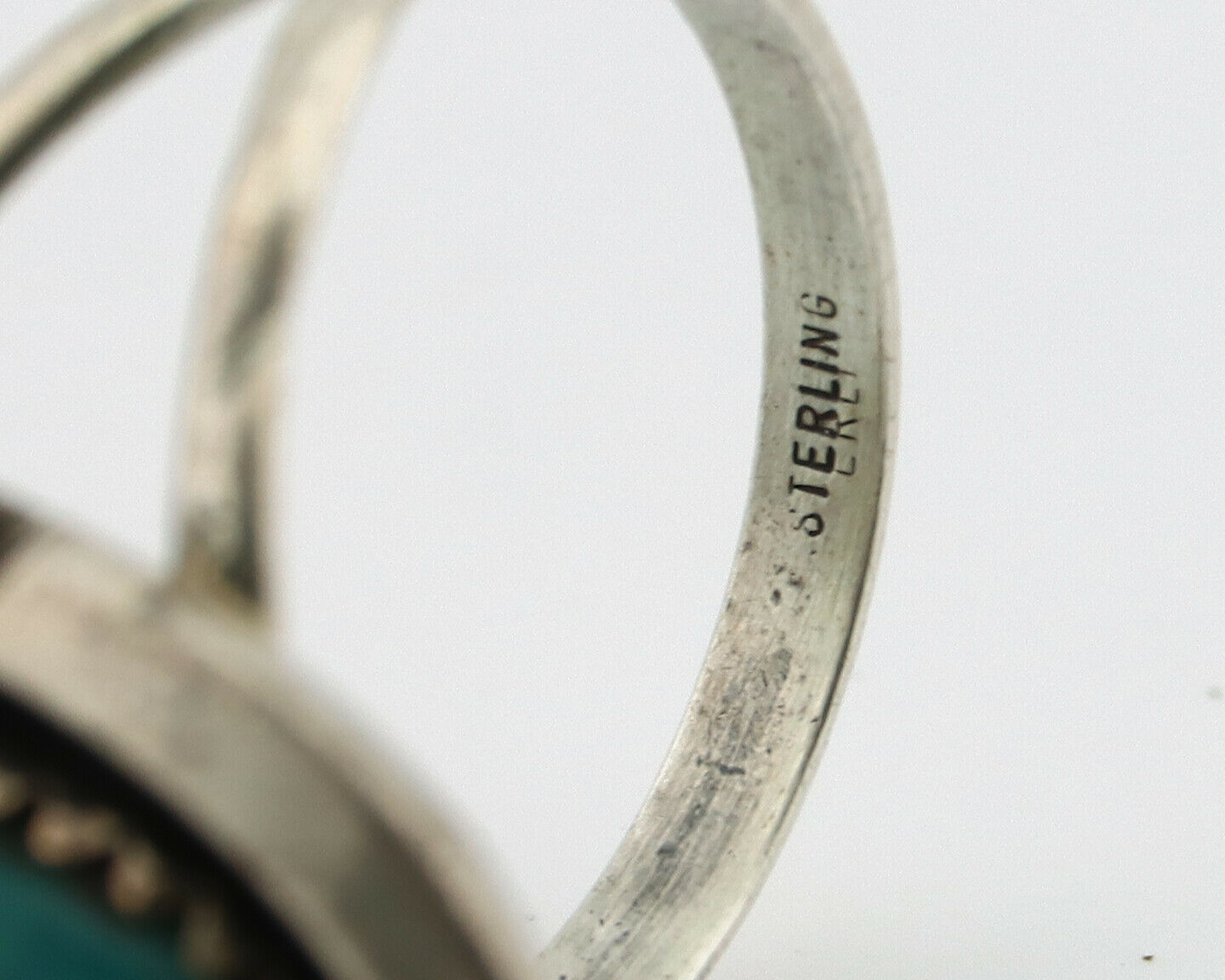 Navajo Ring .925 Silver Kingman Turquoise Native American Artist C.1980's