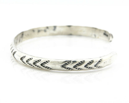Navajo Bracelet .925 Silver Hand Stamped Arrow Head Artist I Montoya C80s