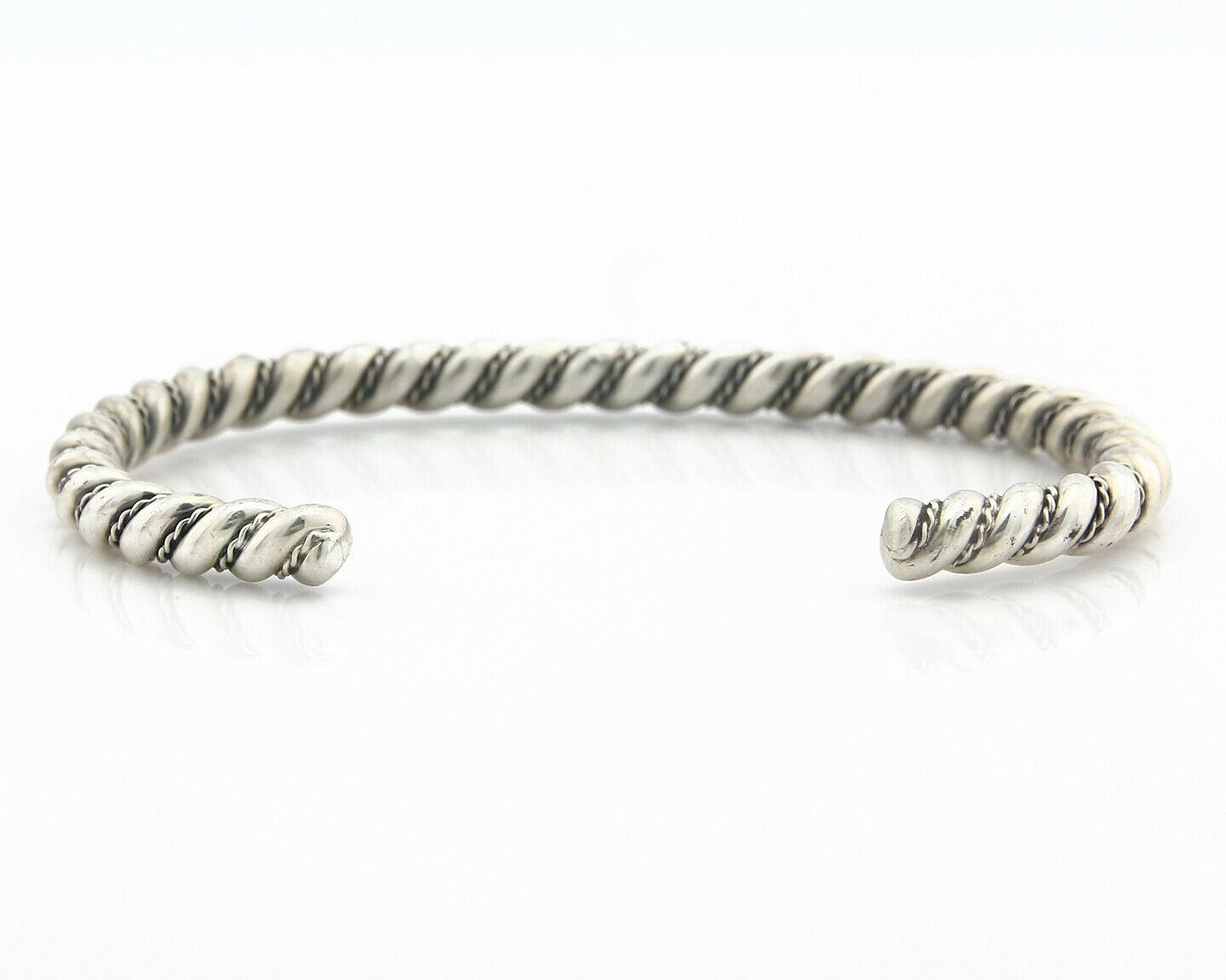 Navajo Bracelet .925 SOLID Silver Handmade Artist Tahe Circa Late 1980's