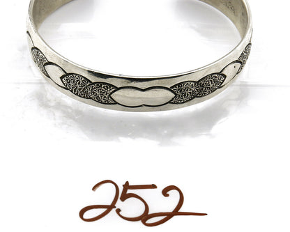 Women's Navajo Bracelet .925 Silver Handmade Cuff Native American Artist C.1980s