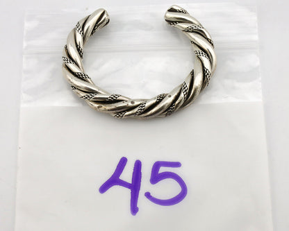 Navajo Handmade Bracelet .925 SOLID Silver Artist Signed D Circa 1980's