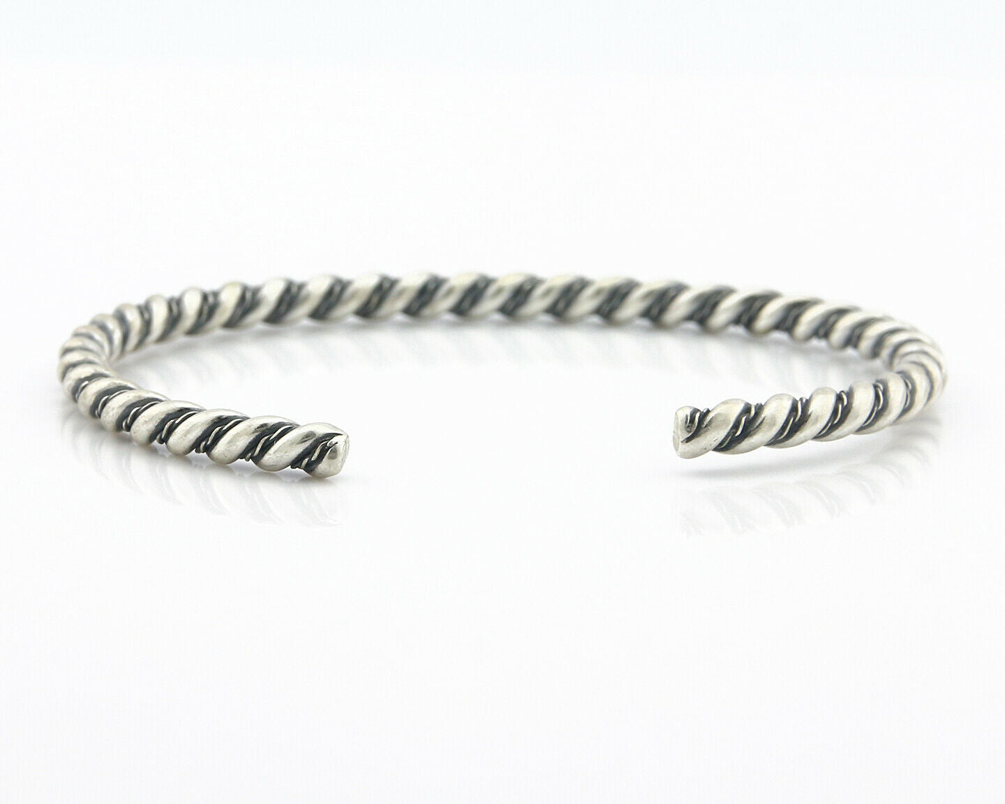 Navajo Bracelet .925 SOLID Silver Handmade Artist Tahe Circa Late 1980's