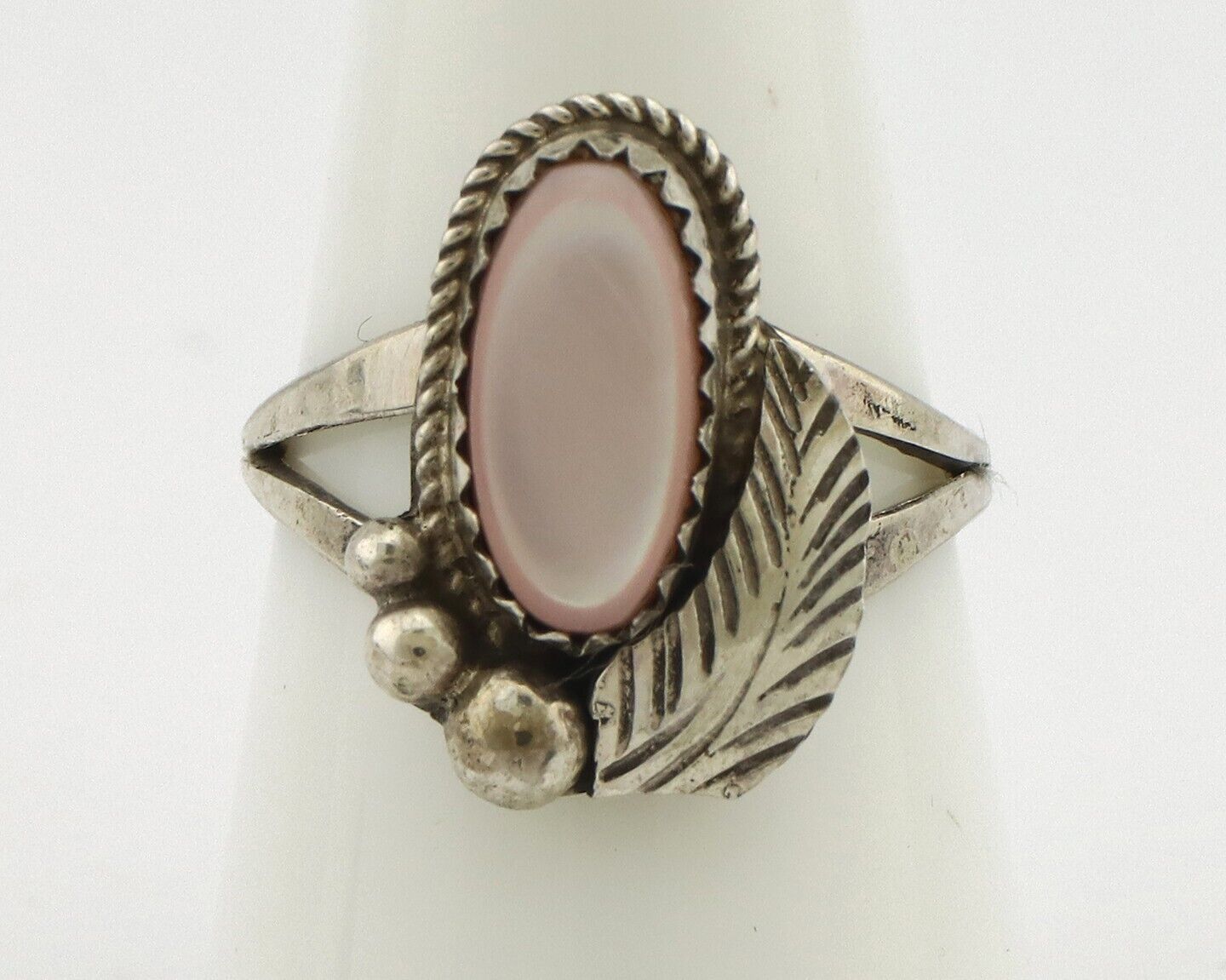 Navajo Ring .925 Silver Natural Pink Mussel Artist Signed Justin Morris C.80's
