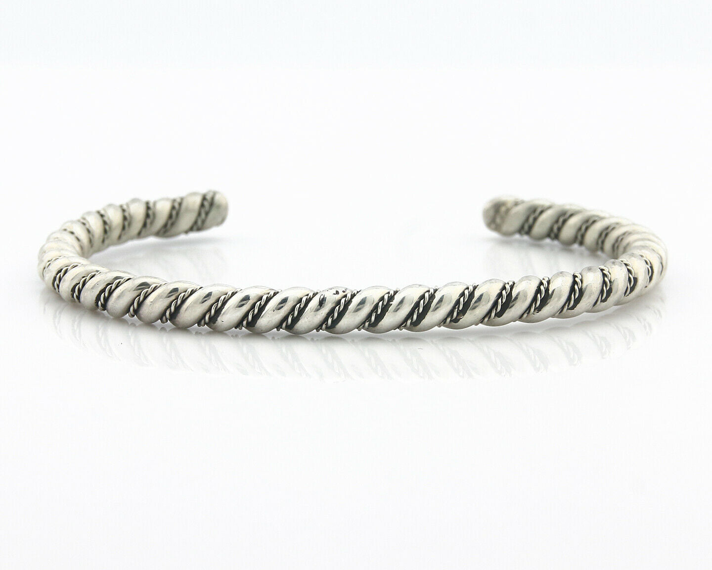 Navajo Bracelet .925 SOLID Silver Handmade Artist Tahe Circa Late 1980's