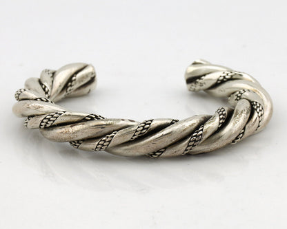 Navajo Handmade Bracelet .925 SOLID Silver Artist Signed D Circa 1980's