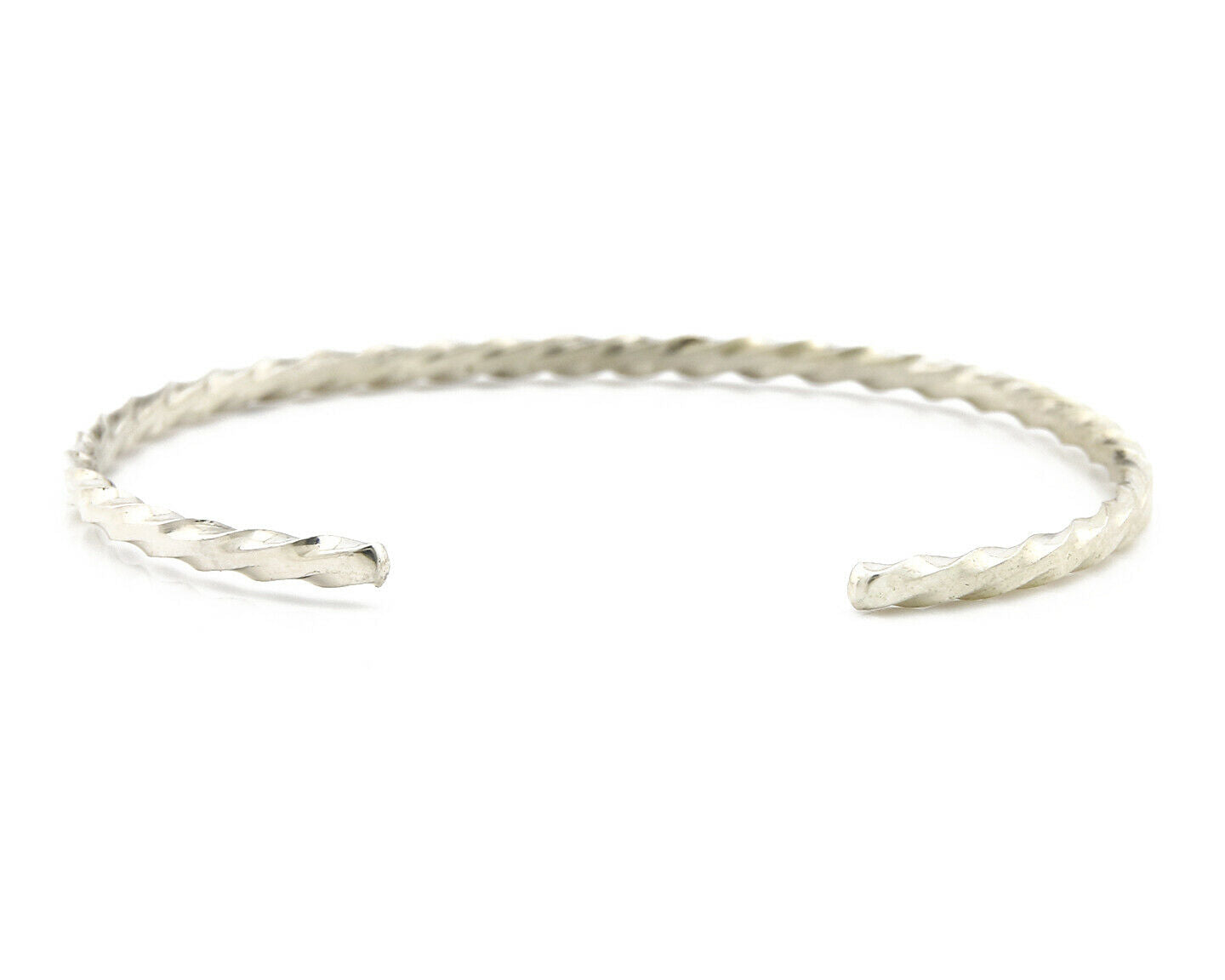 Navajo Bracelet .925 Silver Native American Artist Handmade 3.0 mm wide C.1980's