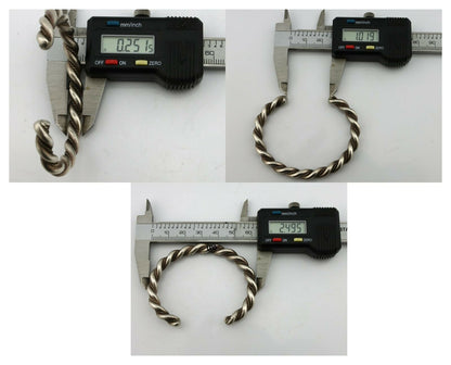 Navajo Handmade Bracelet .925 SOLID Silver Native American Artist Circa 1980's