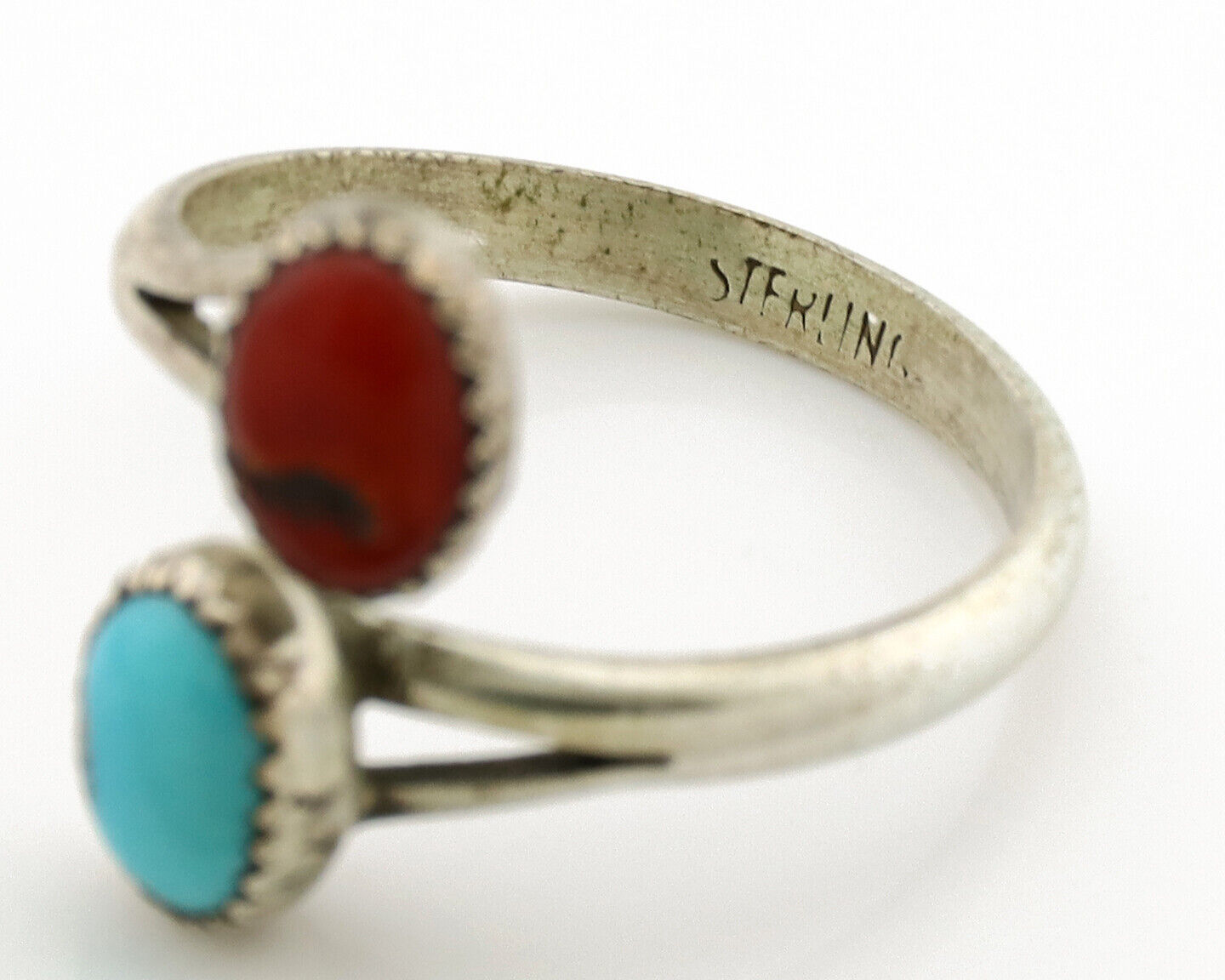 Navajo Ring 925 Silver Coral & Turquoise Handmade Native American Artist C.1980s