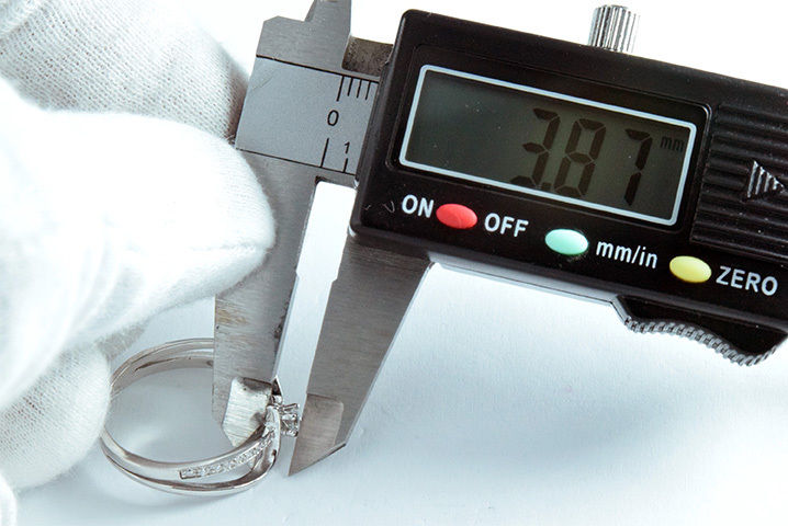 Diamond Wedding Solitaire w/ Accents Ring .25 ct Round Cut Solid 14k White Gold