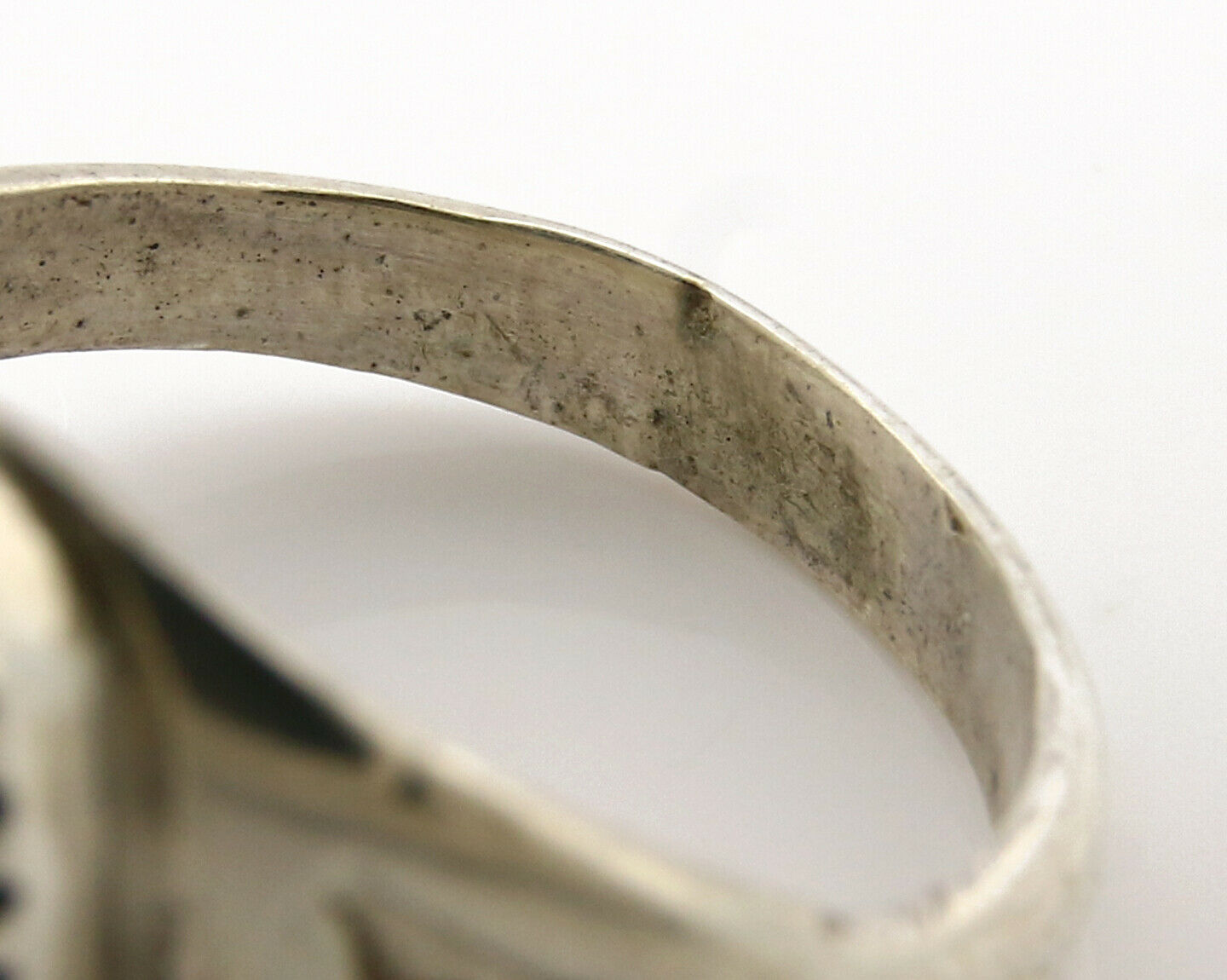 Zuni Ring .925 Silver Kingman Turquoise Hand Stamped Native American C.80's