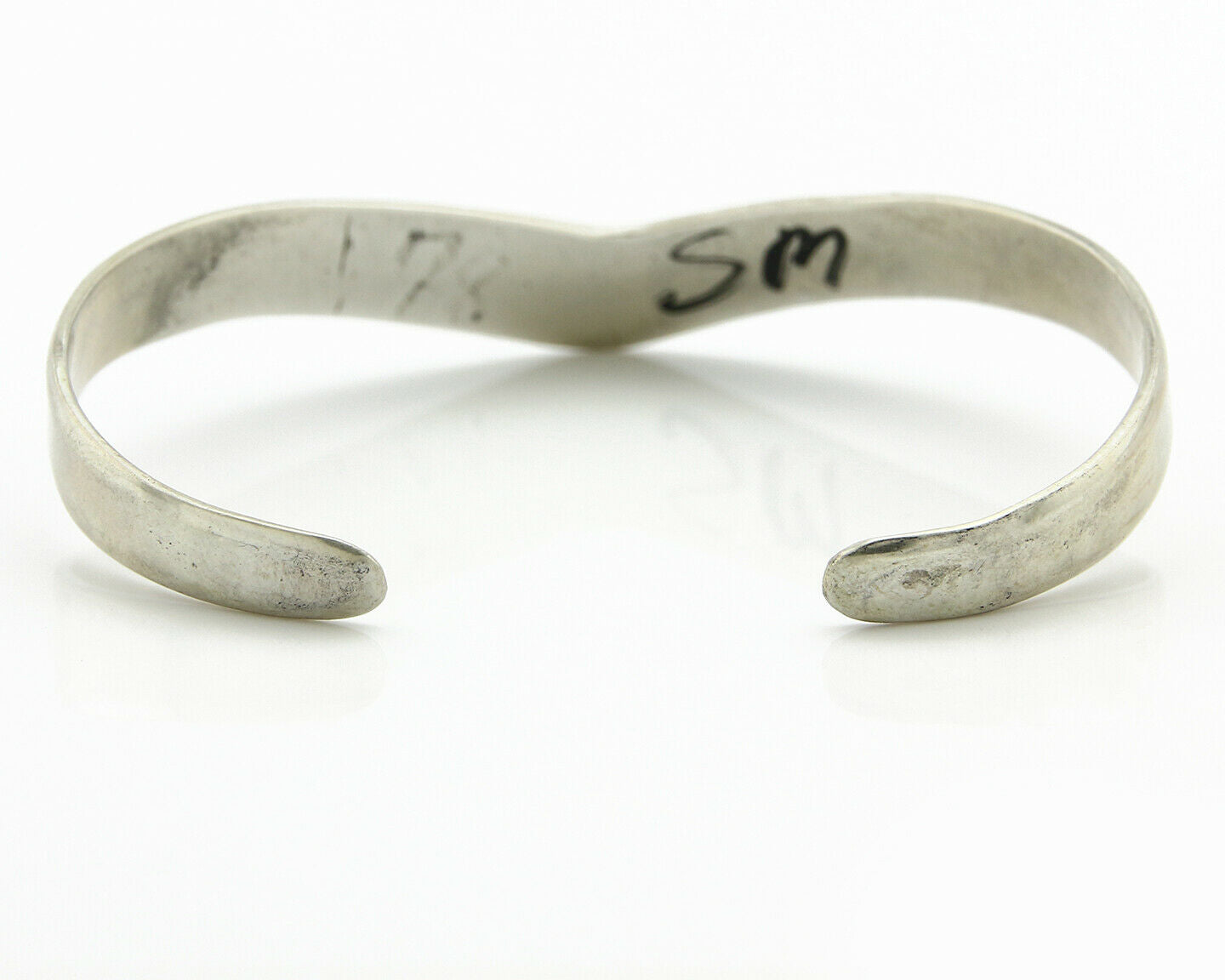 Navajo Handmade Bracelet .925 Silver Native Artist TAHE C.80's