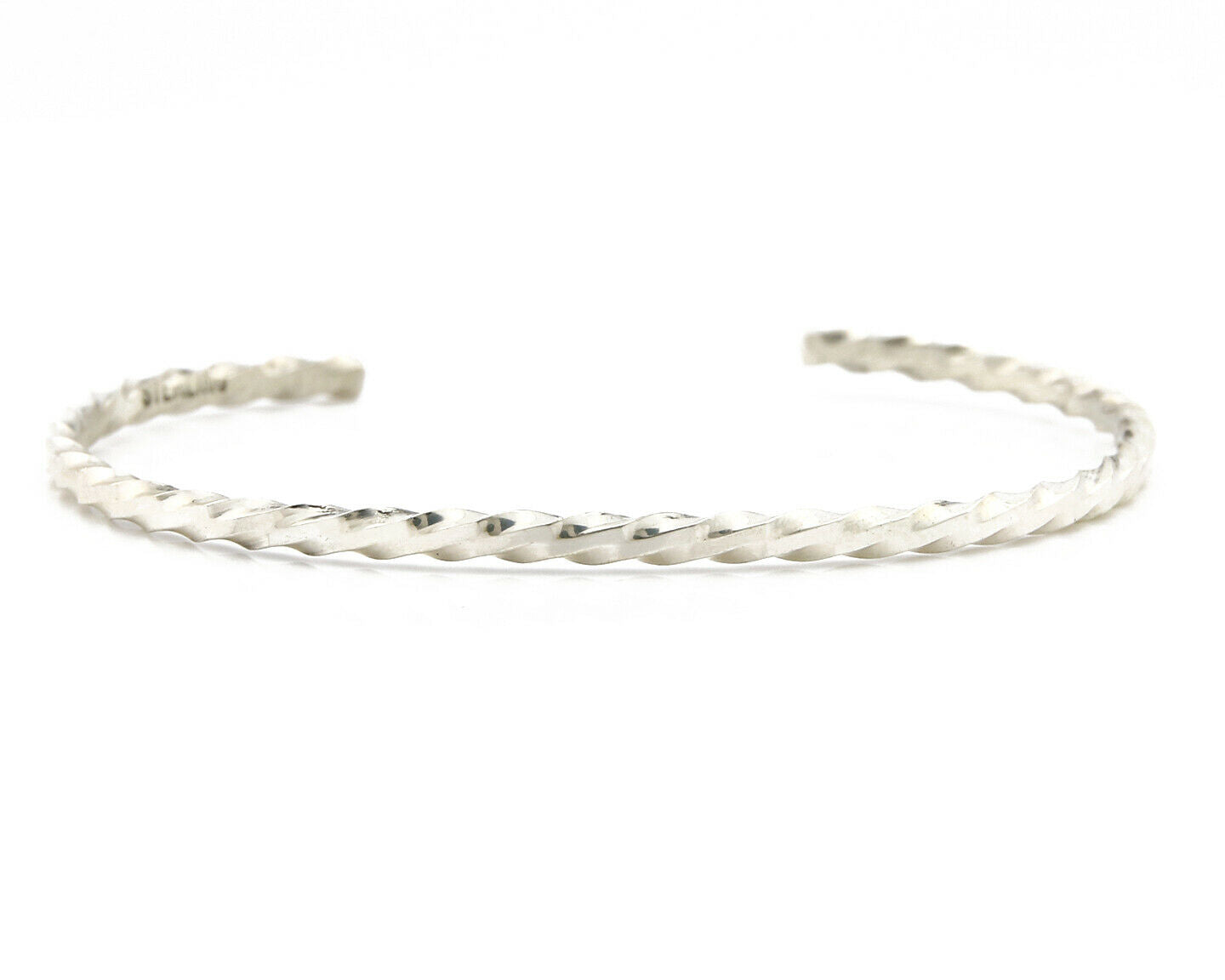 Navajo Bracelet .925 Silver Native American Artist Handmade 3.0 mm wide C.1980's