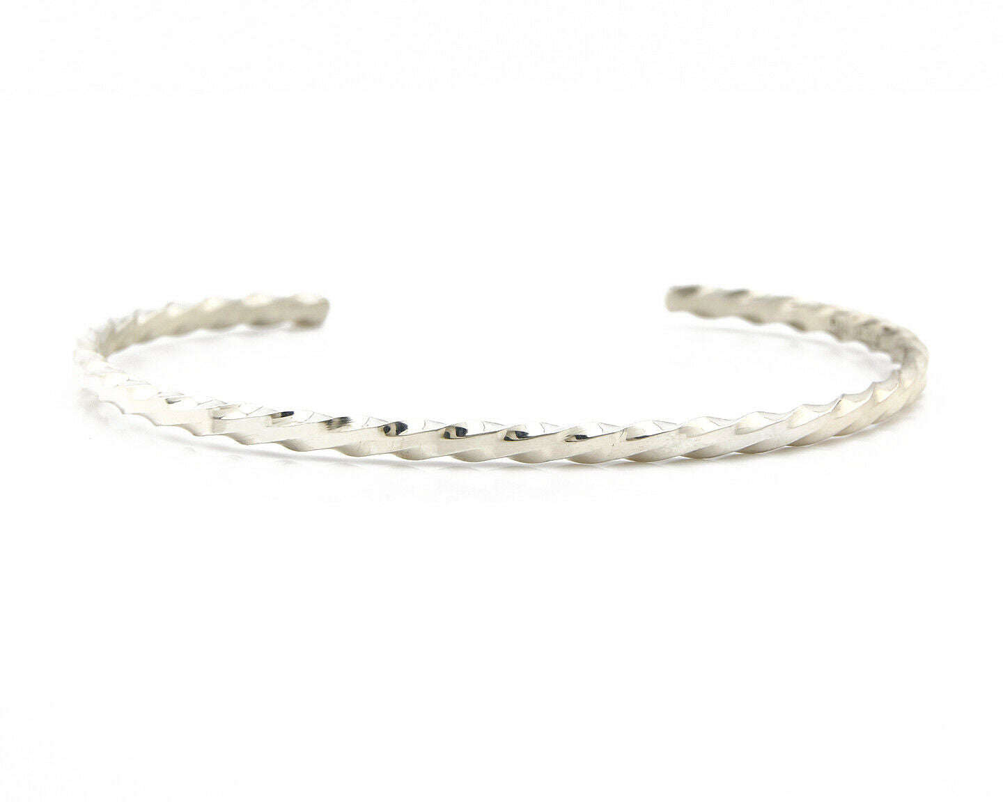 Navajo Bracelet .925 Silver Native American Artist Handmade 3.0 mm wide C.1980's