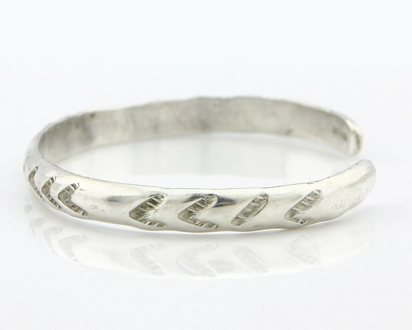 Navajo Bracelet .925 Silver Hand Stamped Arrow Head Artist V Montoya C.80's