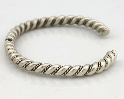 Navajo Handmade Bracelet .925 SOLID Silver Native American Artist Circa 1980's