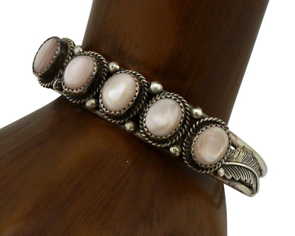 Women's Navajo Bracelet 925 Silver Natural Pink Mussel Native American C.80's