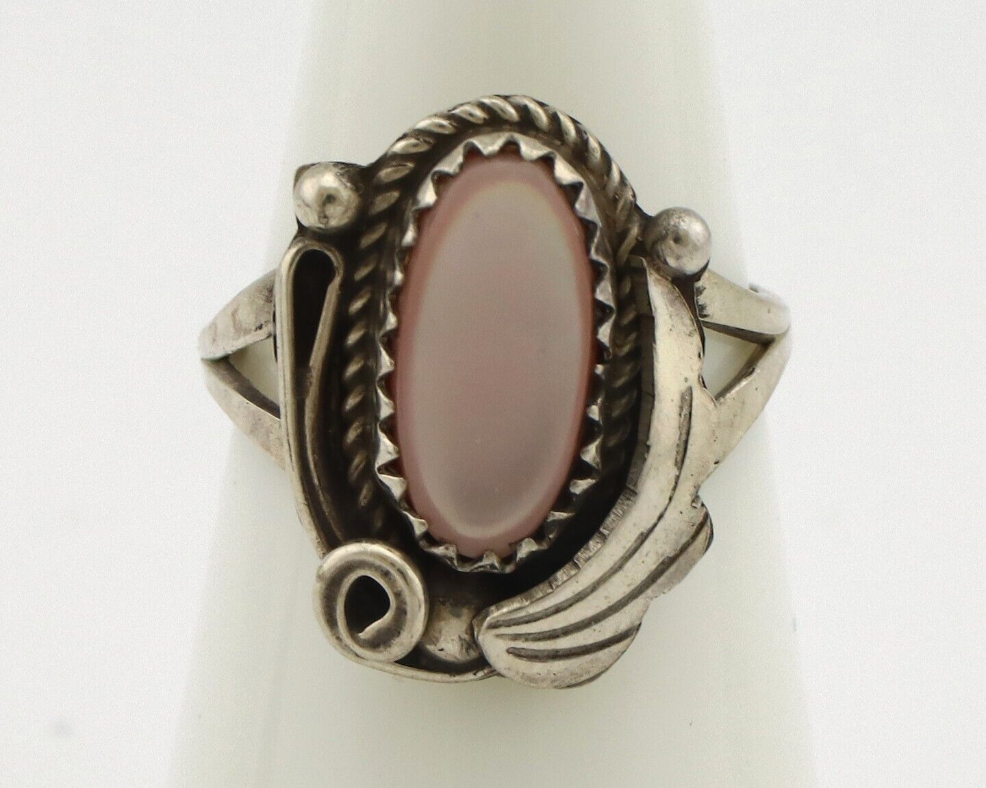 Navajo Ring .925 Silver Natural Pink Mussel Artist Signed Justin Morris C.80's