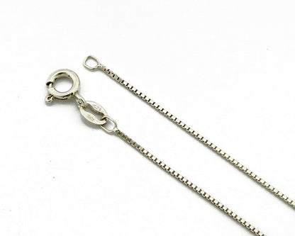 Women's Navajo Pendant .925 Silver Malachite Handmade Signed Begay