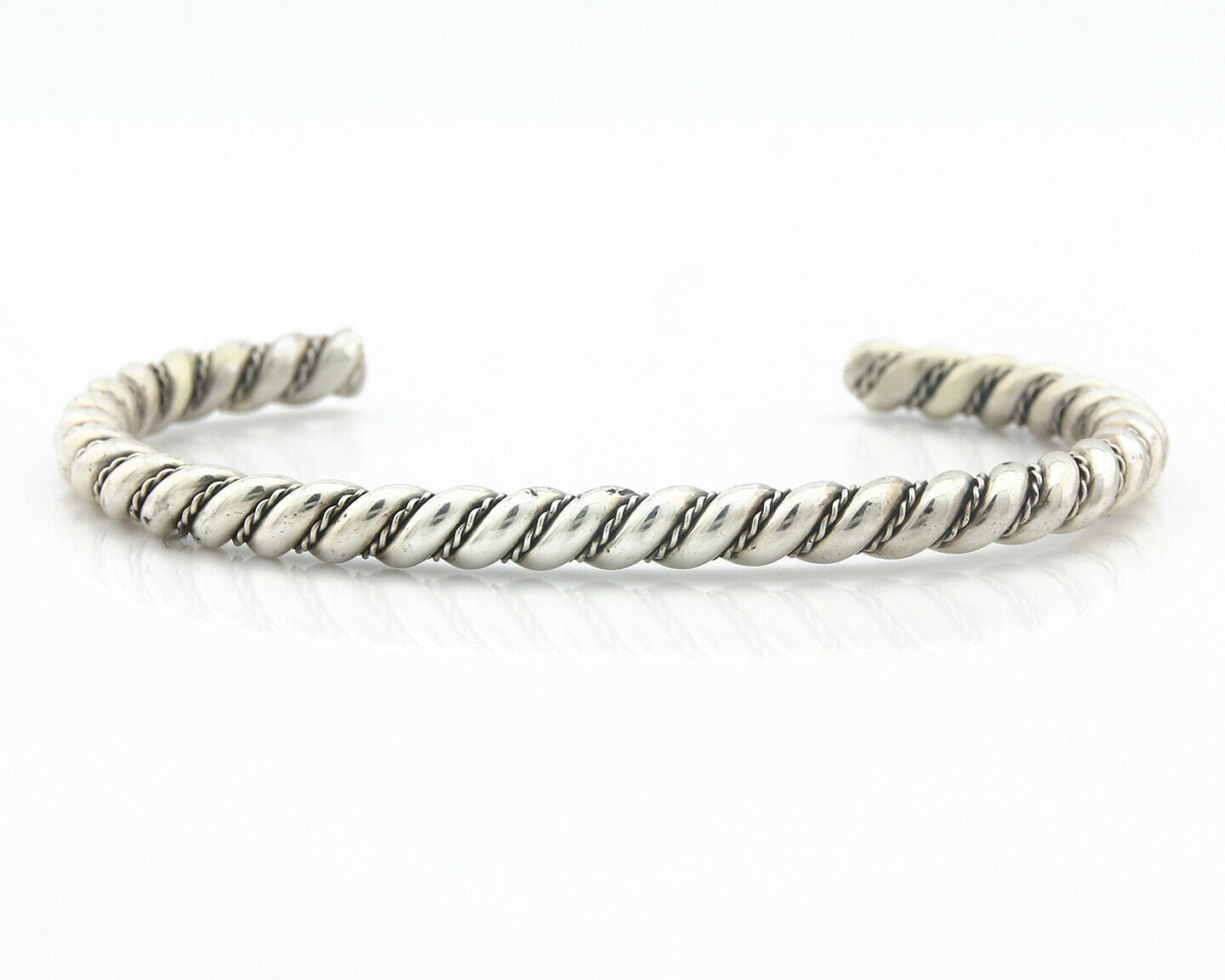 Navajo Bracelet .925 SOLID Silver Handmade Artist Tahe Circa Late 1980's