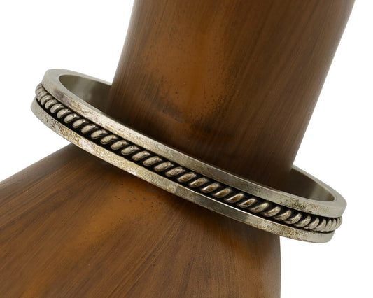 Navajo Handmade Bracelet .925 SOLID Silver Native Artist Signed Tahe Circa 1980s