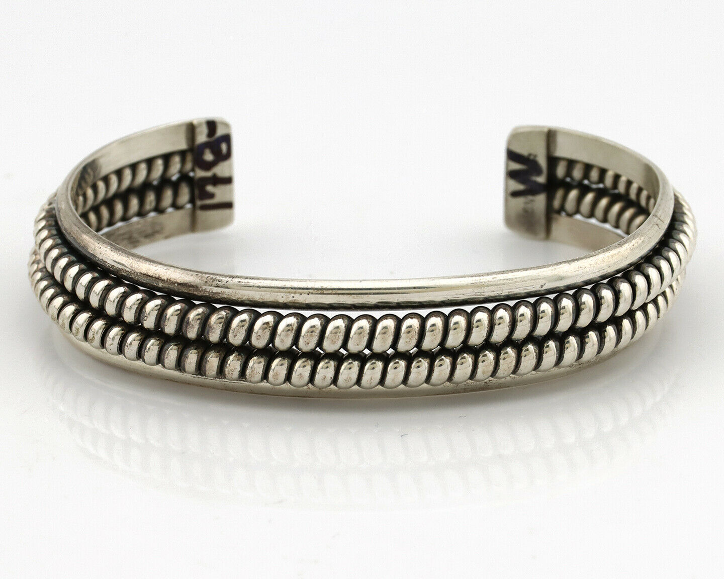 Navajo Handmade Bracelet .925 SOLID Silver Native Artist Signed Tahe Circa 1980s