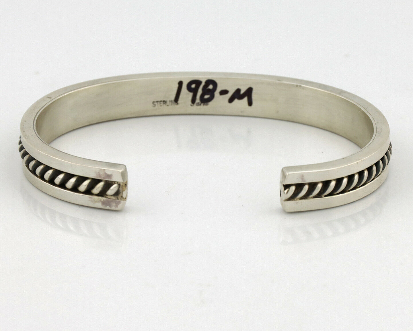 Navajo Handmade Bracelet .925 SOLID Silver Native Artist Signed Tahe Circa 1980s