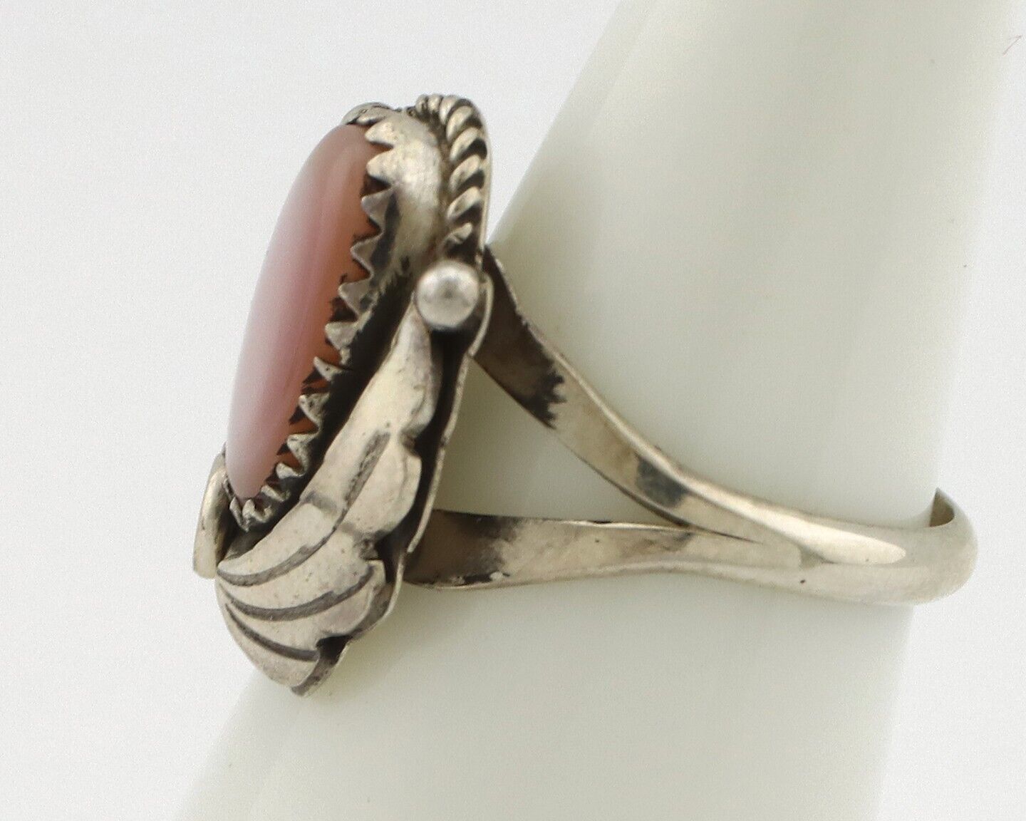 Navajo Ring .925 Silver Natural Pink Mussel Artist Signed Justin Morris C.80's