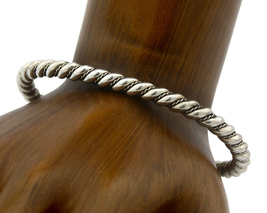 Navajo Bracelet .925 SOLID Silver Handmade Artist Tahe Circa Late 1980's