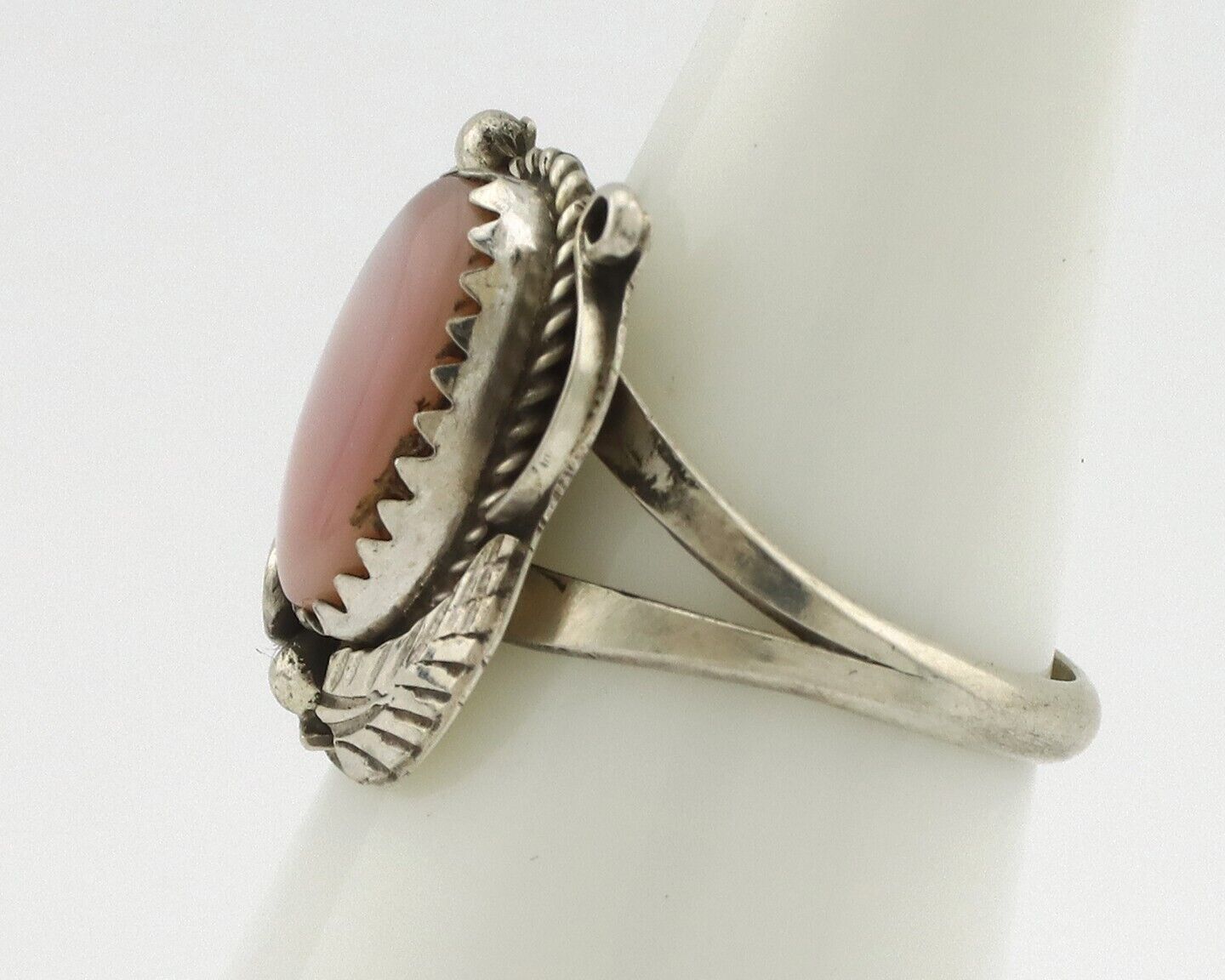 Navajo Ring .925 Silver Natural Pink Mussel Artist Signed Justin Morris C.80's