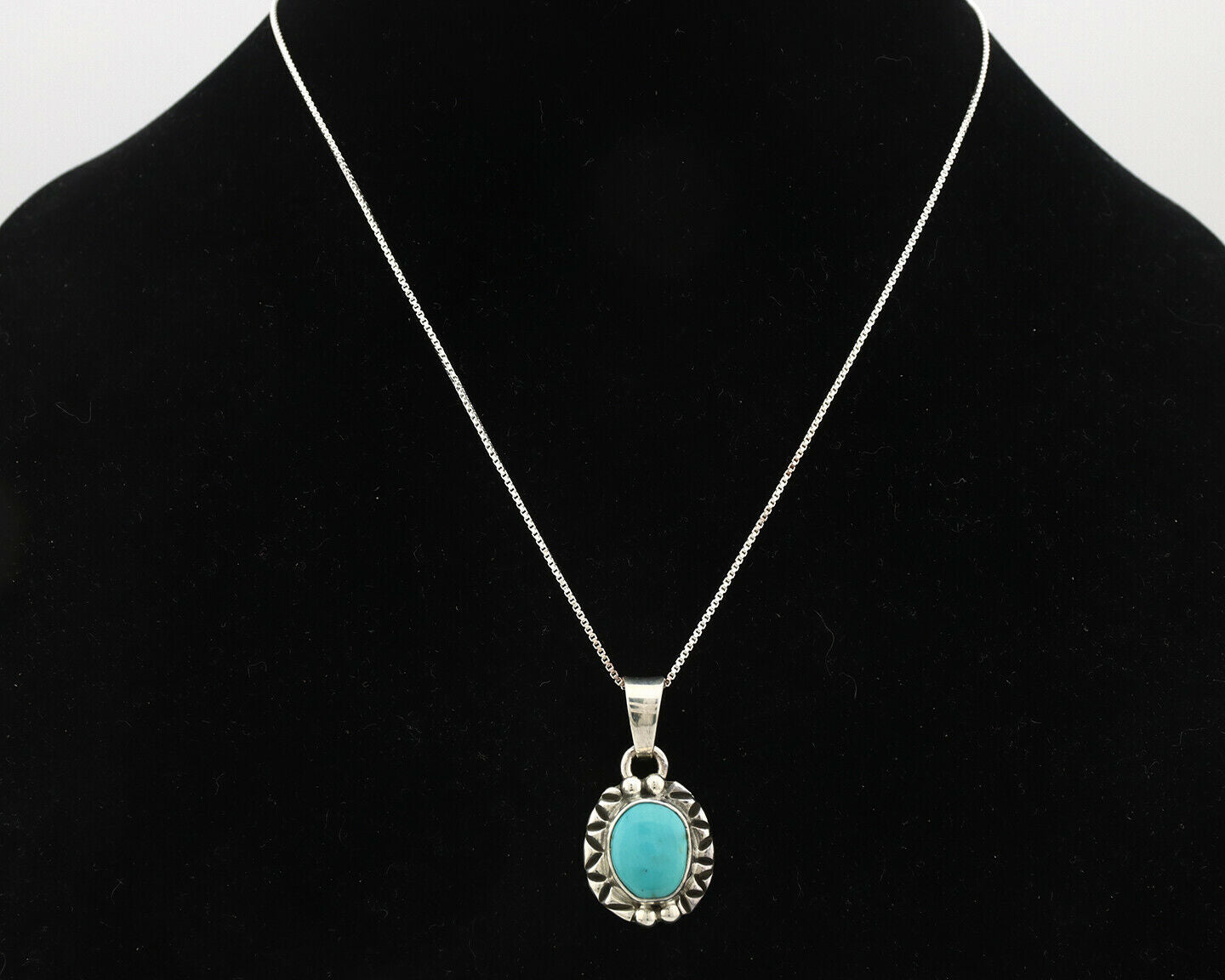 Navajo Pendant .925 Silver Kingman Turquoise Artist Signed Gecko C.80's