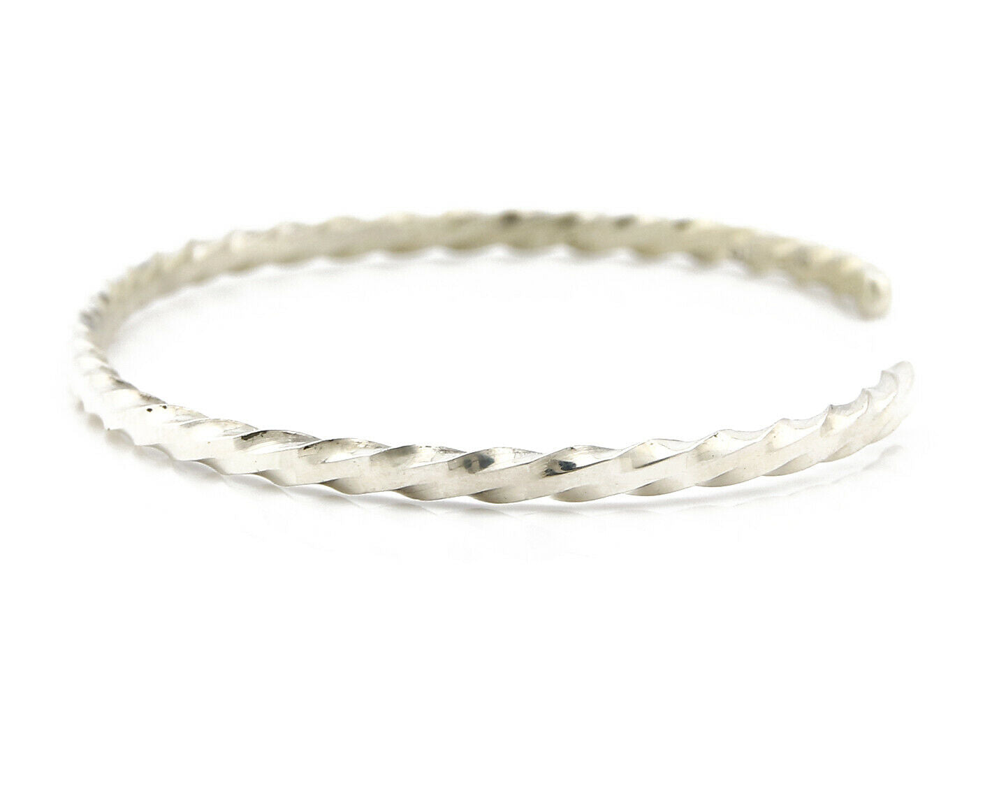 Navajo Bracelet .925 Silver Native American Artist Handmade 3.0 mm wide C.1980's