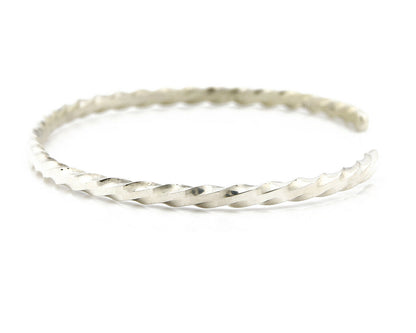 Navajo Bracelet .925 Silver Native American Artist Handmade 3.0 mm wide C.1980's