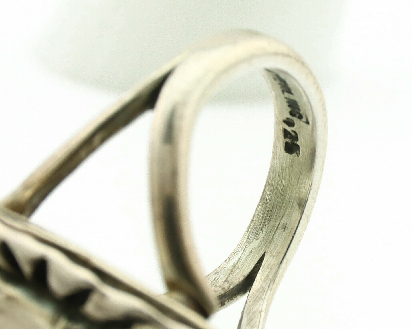 Navajo Ring .925 Silver Kingman Turquoise Artist Signed Gecko C.1980's
