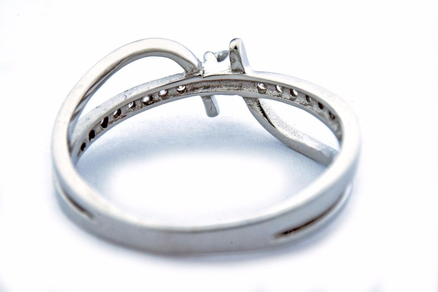 Diamond Wedding Solitaire w/ Accents Ring .25 ct Round Cut Solid 14k White Gold