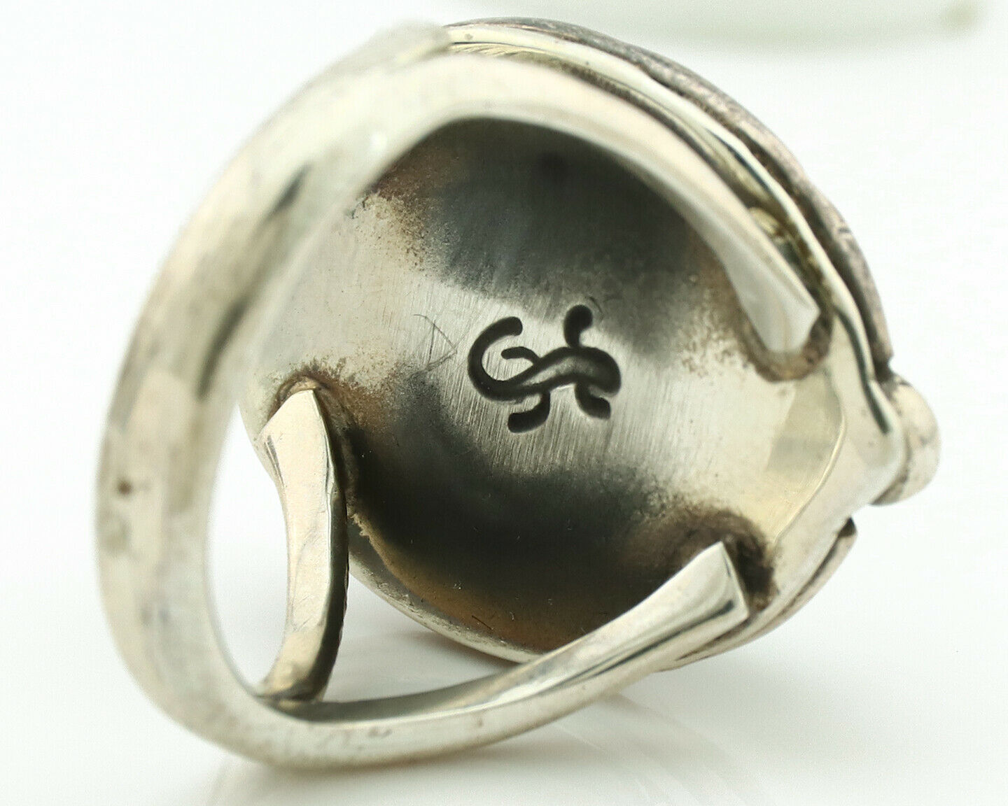 Navajo Ring .925 Silver Kingman Turquoise Artist Signed Gecko C.1980's