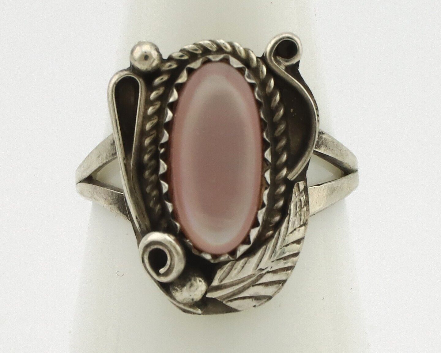 Navajo Ring .925 Silver Natural Pink Mussel Artist Signed Justin Morris C.80's