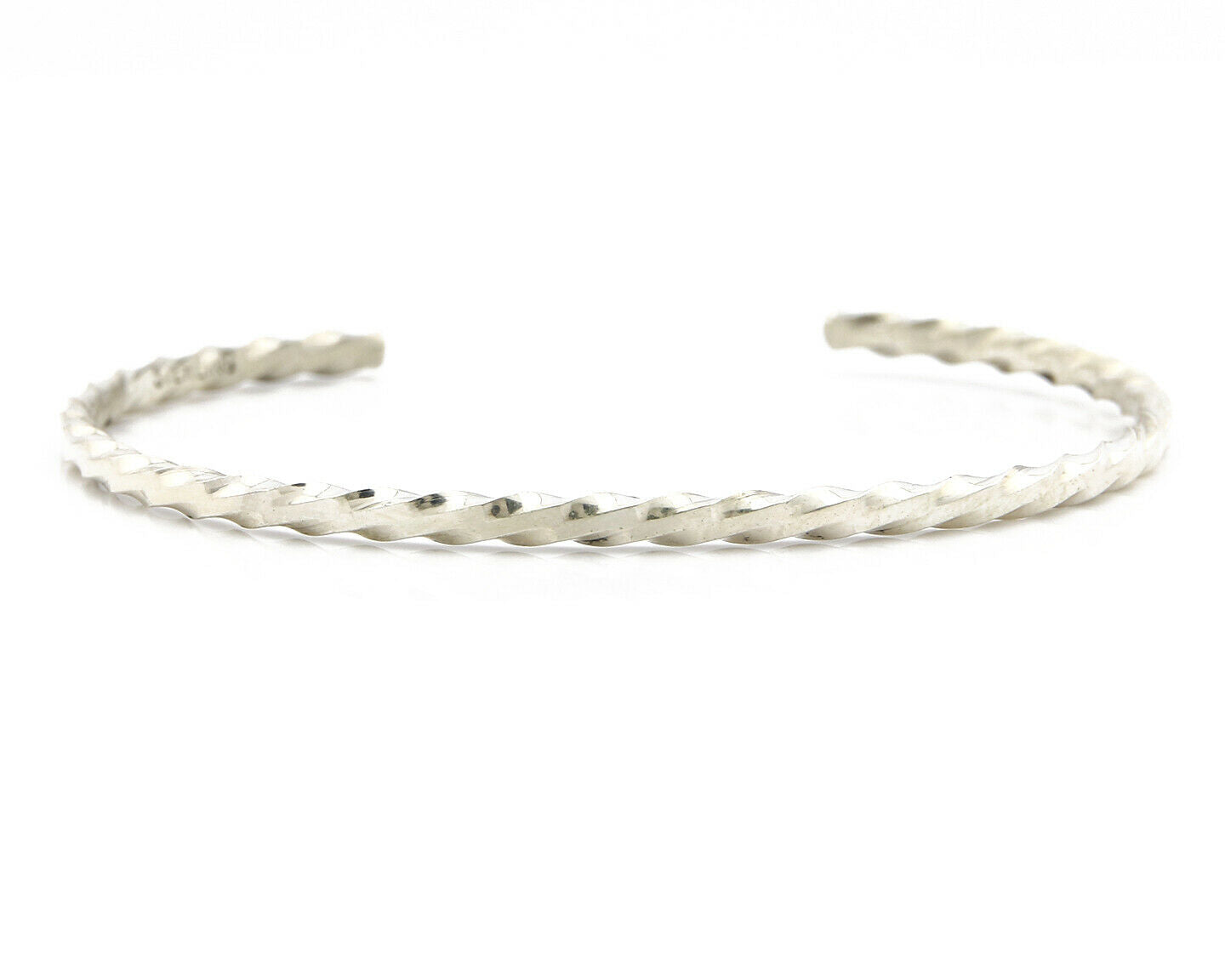 Navajo Bracelet .925 Silver Native American Artist Handmade 3.0 mm wide C.1980's