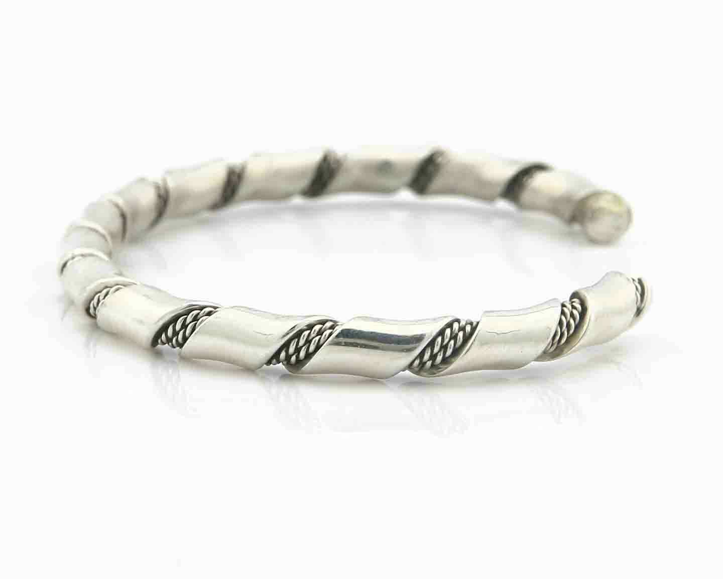 Navajo Bracelet .925 SOLID Silver Handmade Artist Tahe Circa Late 1980's