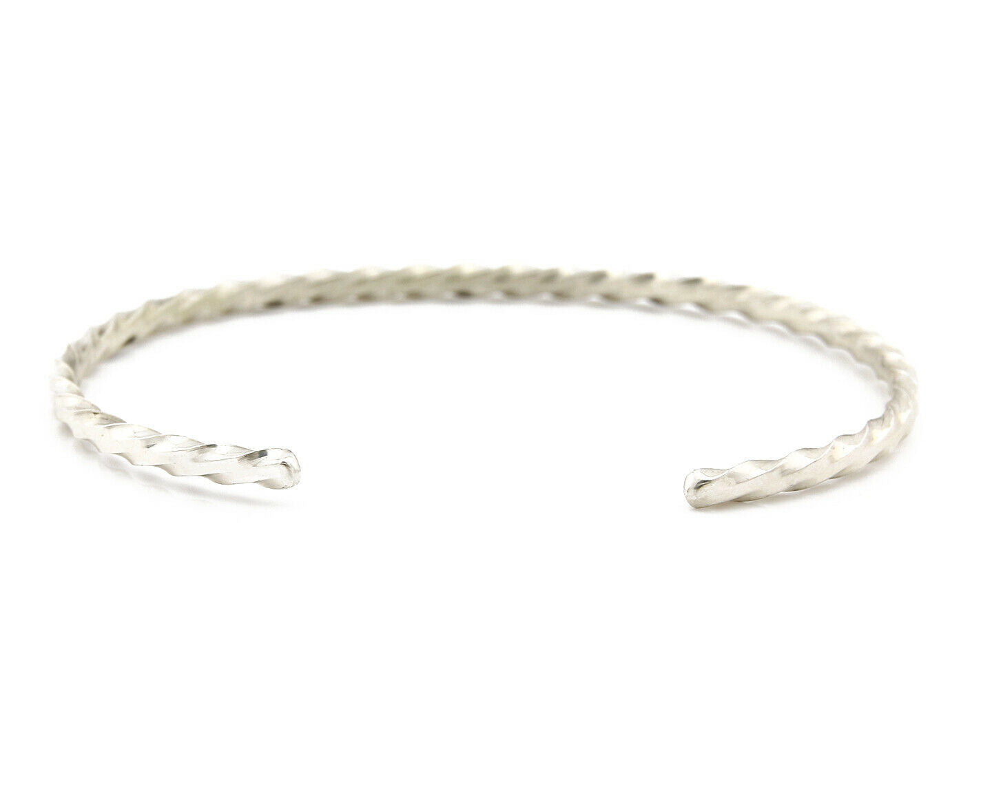 Navajo Bracelet .925 Silver Native American Artist Handmade 3.0 mm wide C.1980's