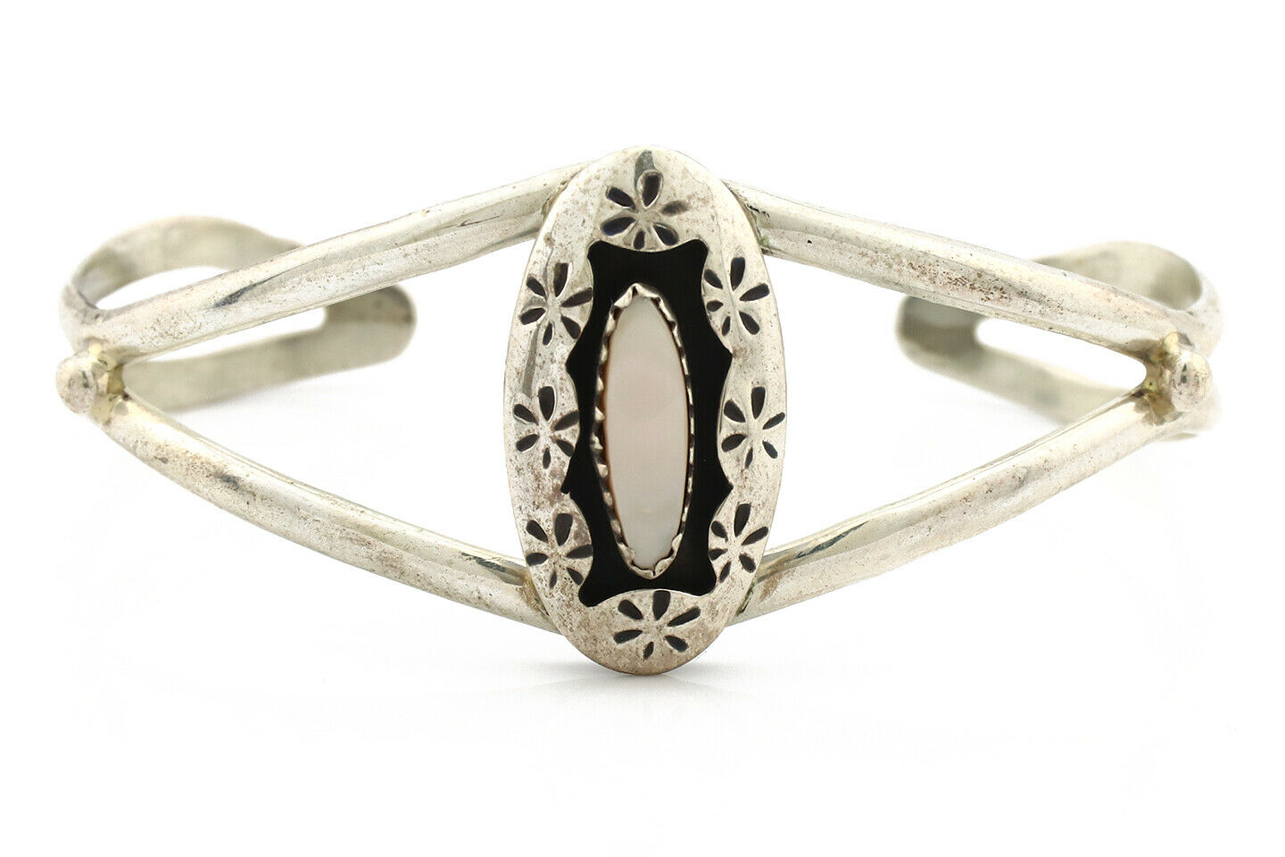 Navajo Bracelet .925 Silver Natural MOP Artist Signed IJC C.90's