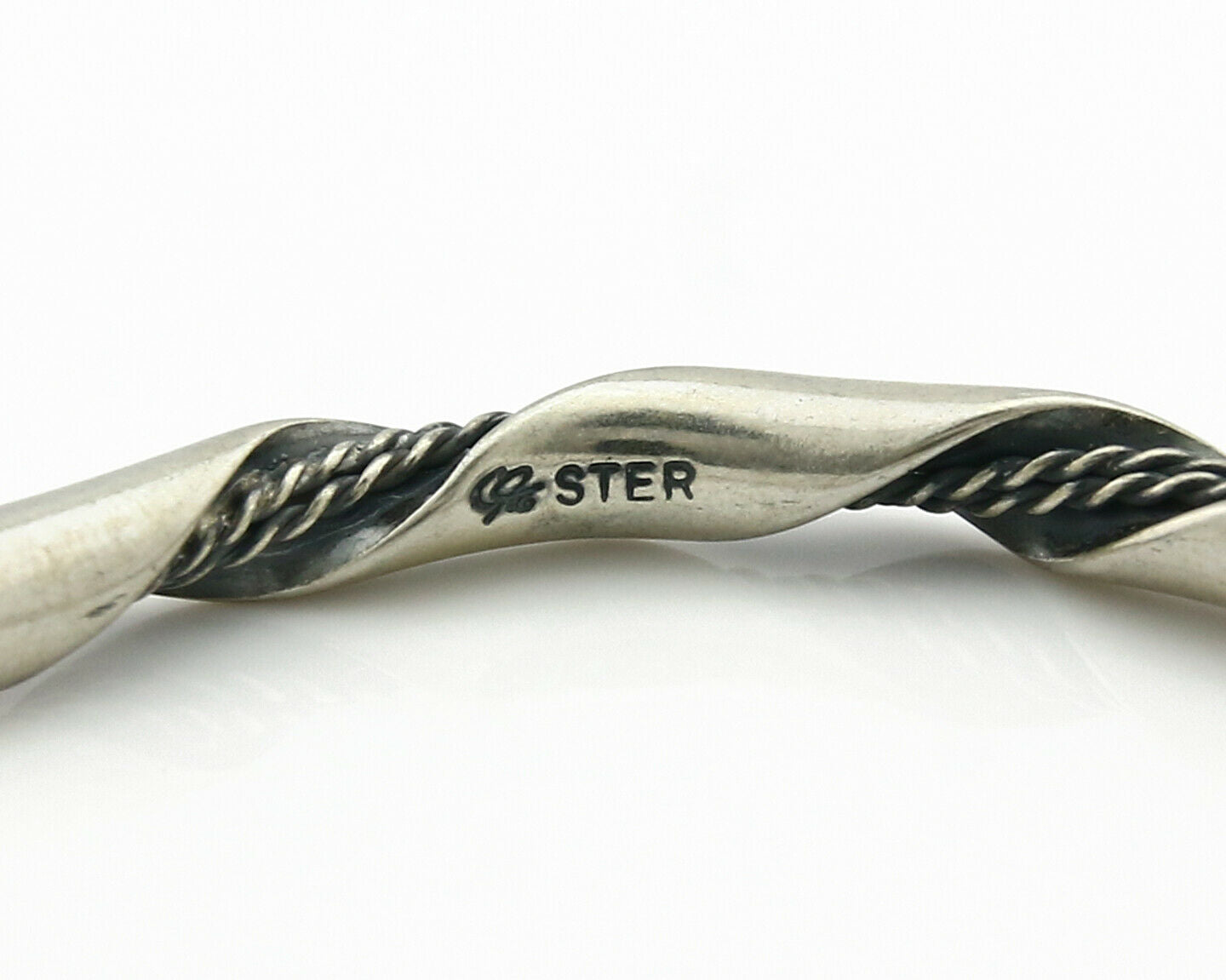 Navajo Handmade Bracelet .925 Silver Native Artist Se C.80's