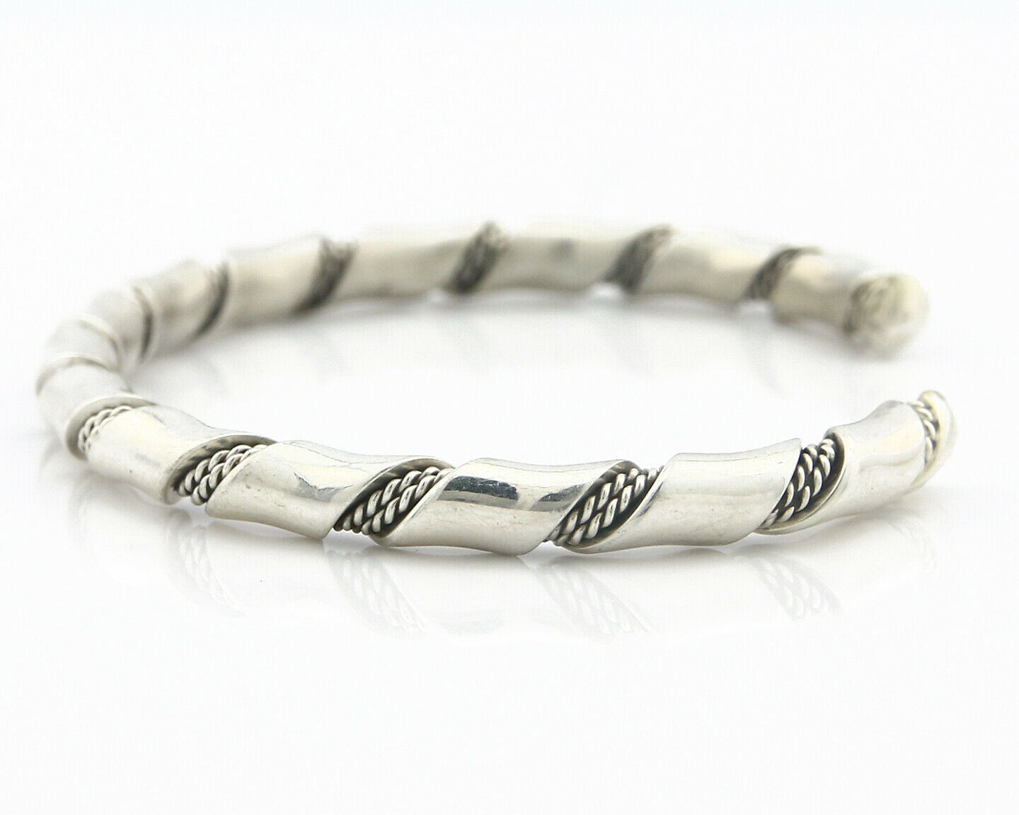 Navajo Bracelet .925 SOLID Silver Handmade Artist Tahe Circa Late 1980's