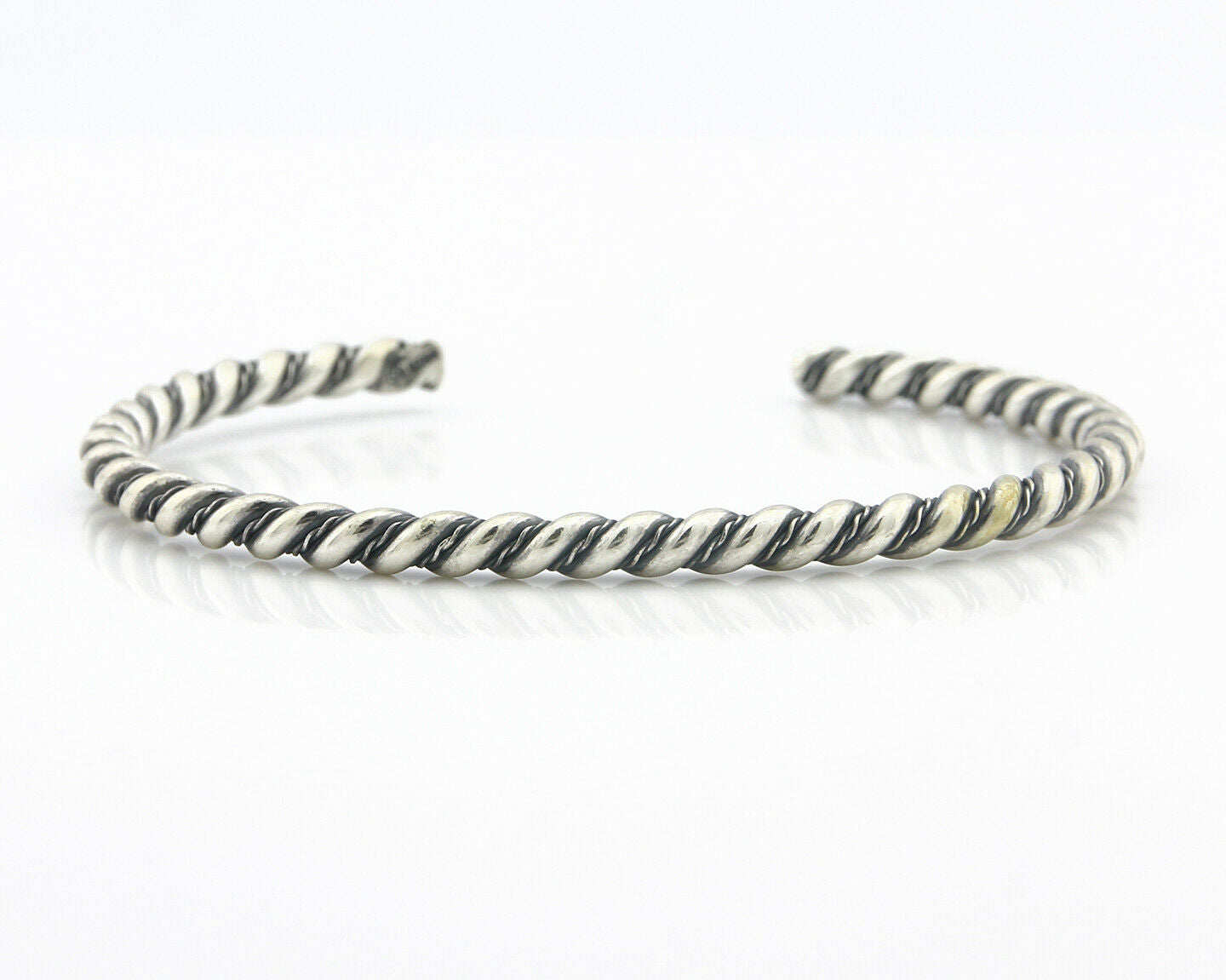 Navajo Bracelet .925 SOLID Silver Handmade Artist Tahe Circa Late 1980's