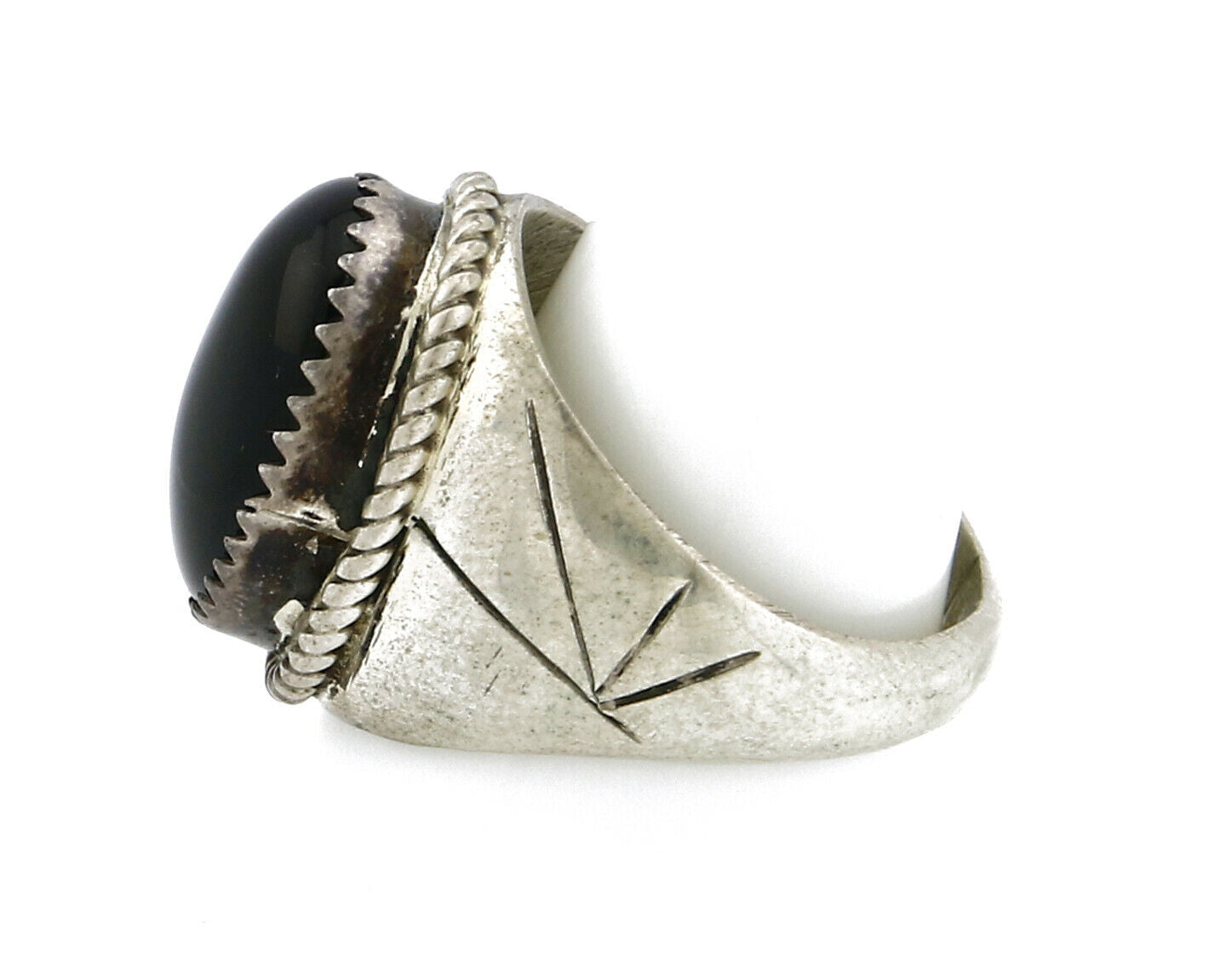 Women's Navajo Ring .925 SOLID Silver Hand Stamped Black Onyx Circa 1980's