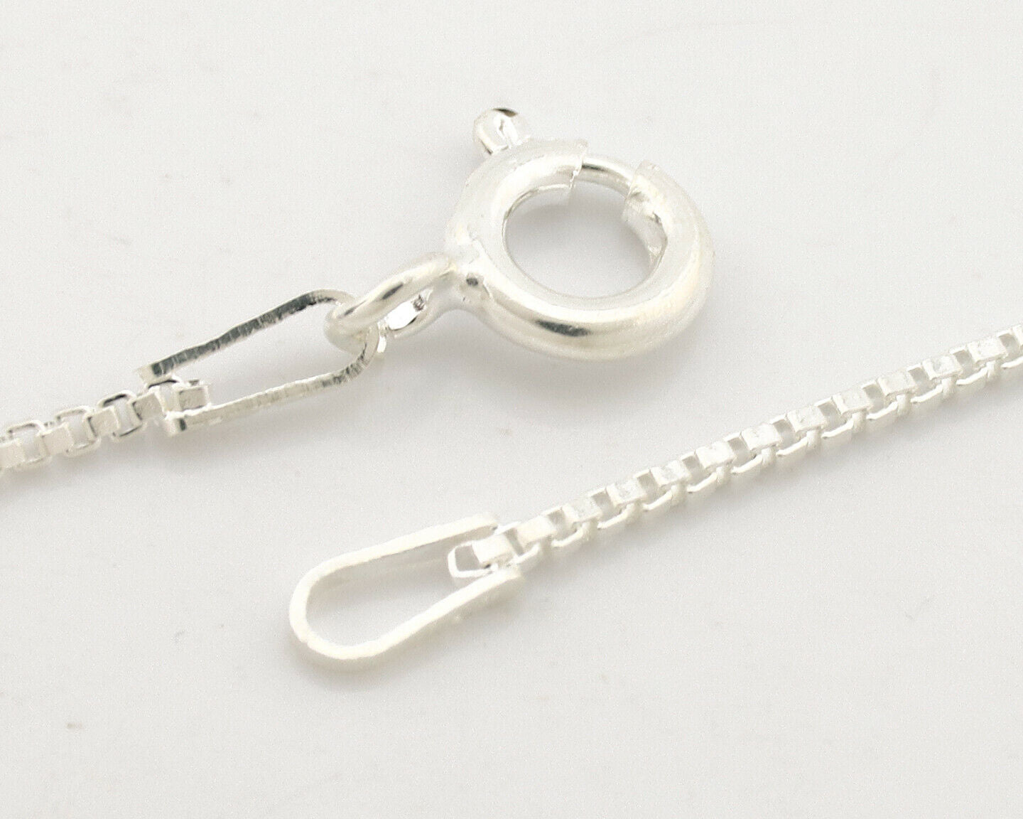 Navajo Necklace .925 Silver Green Variscite Signed Sun C.80's