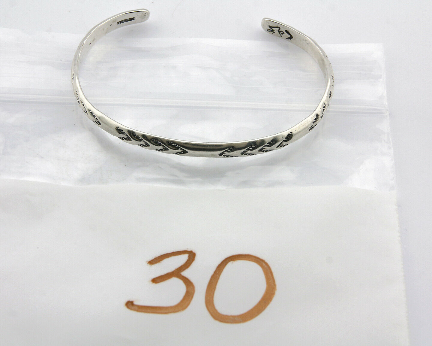 Navajo Bracelet .925 Silver Hand Stamped Arrow Head Artist I Montoya C80s