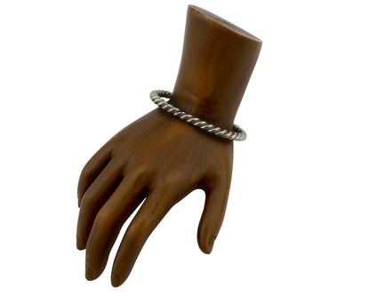 Navajo Handmade Bracelet .925 SOLID Silver Native American Artist Circa 1980's