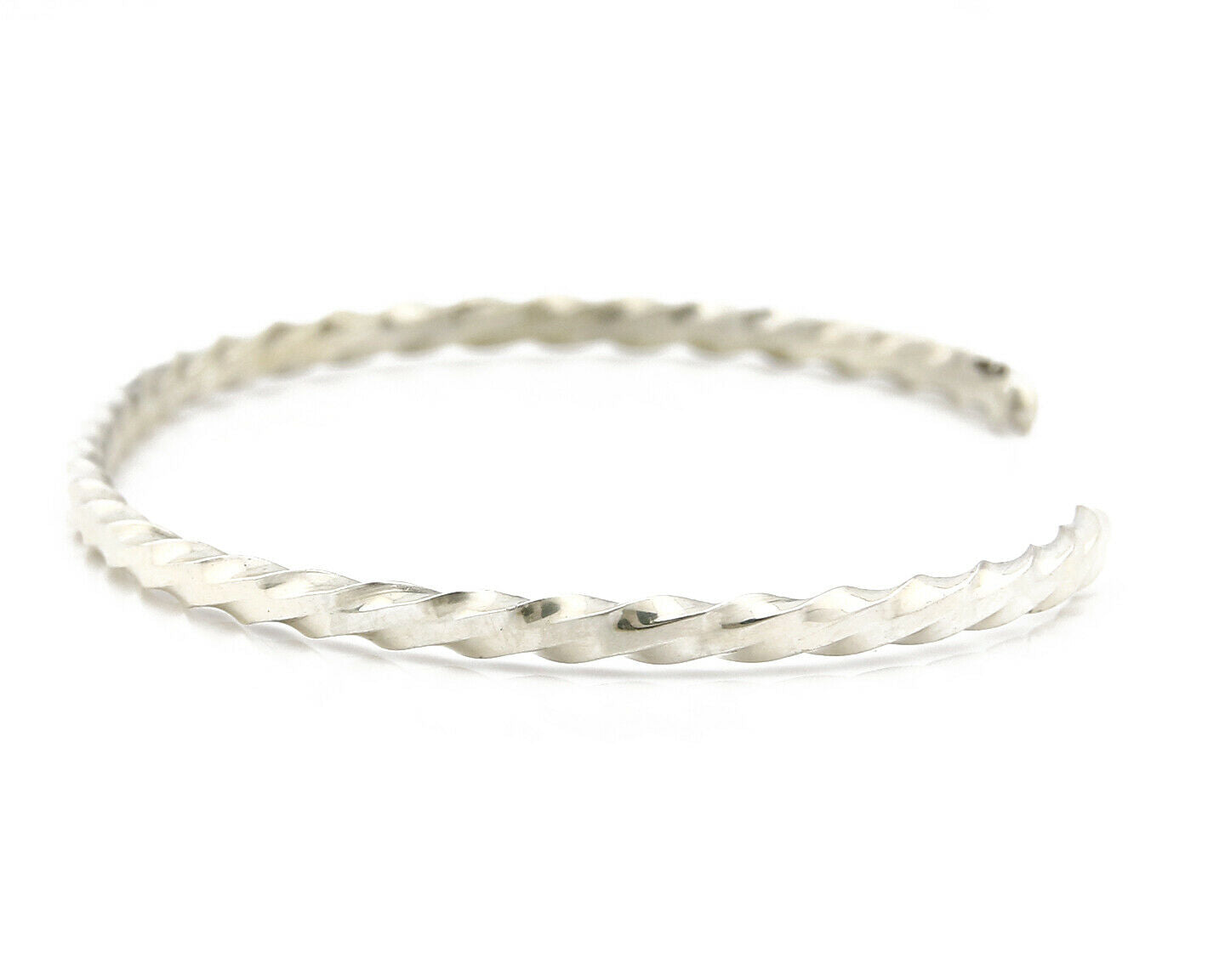 Navajo Bracelet .925 Silver Native American Artist Handmade 3.0 mm wide C.1980's